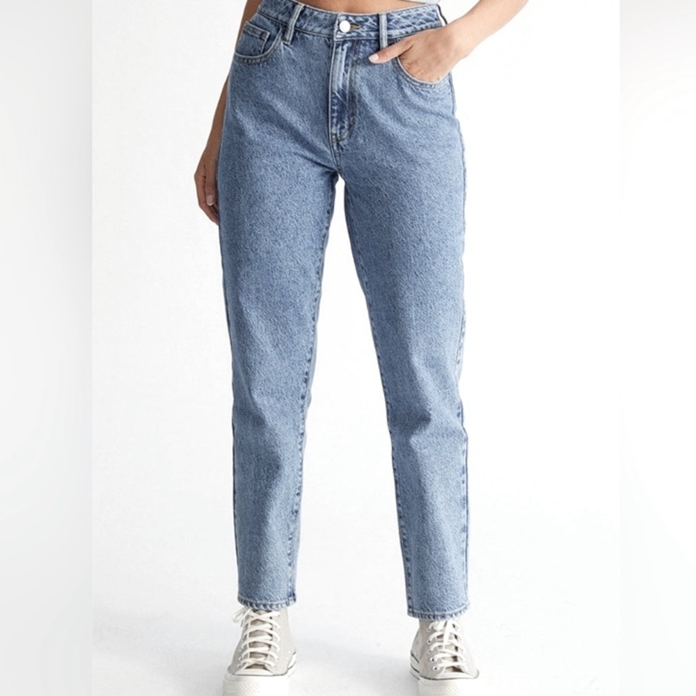 Pacsun high rise mom jeans size 23